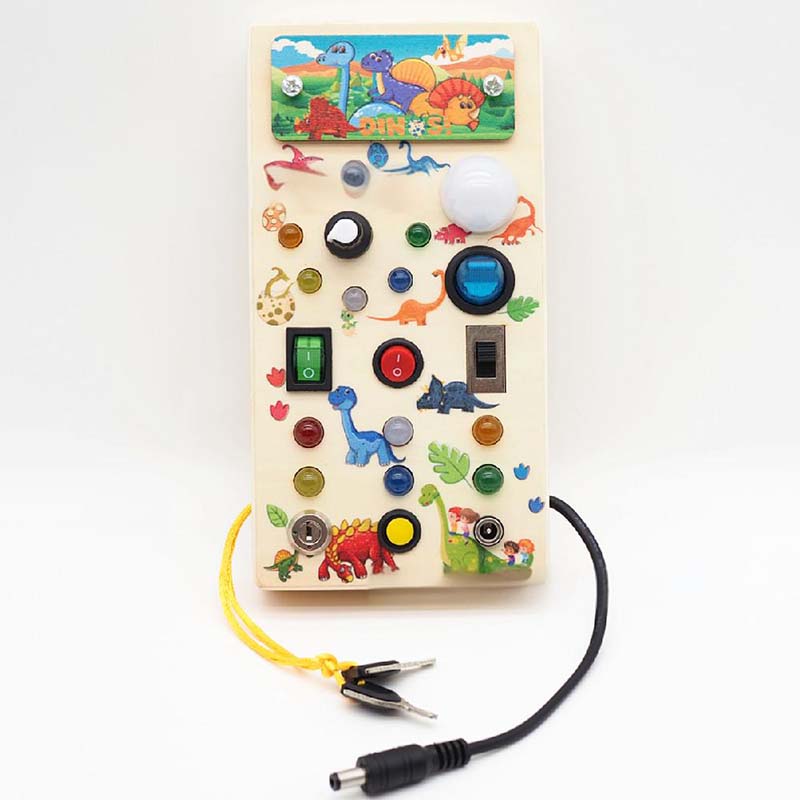 Holz beschäftigtes Brettspielzeug mit LED-Lichtern