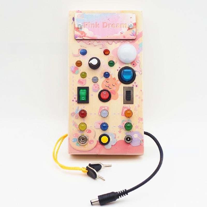 Holz beschäftigtes Brettspielzeug mit LED-Lichtern